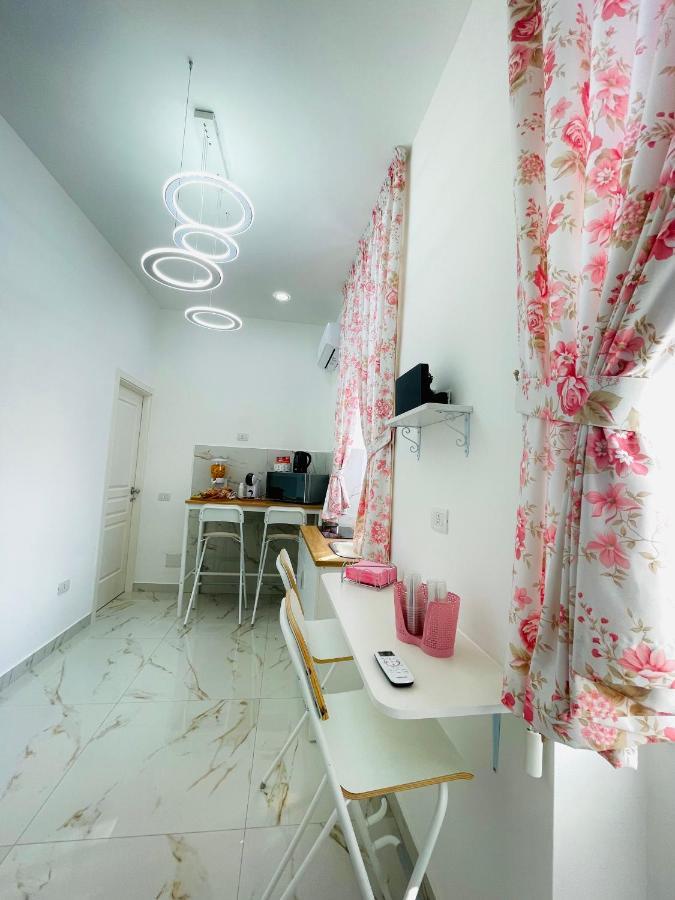 Bed and Breakfast Virgy House Neapol Exteriér fotografie
